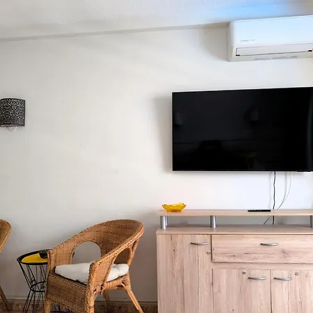 Atlantico - Pool, Ac, Parking, Close To The And Center Apartamento *