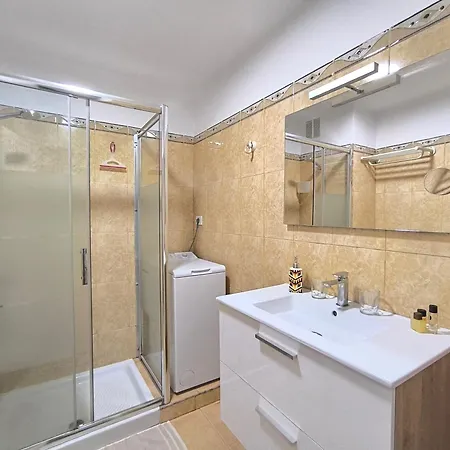 Atlantico - Pool, Ac, Close To The Beach And City Center * Puerto de la Cruz (Tenerife)
