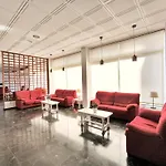 Atlantico - Pool, Ac, Parking, Close To The And Center
