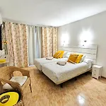 Atlantico - Pool, Ac, Parking, Close To The And Center *