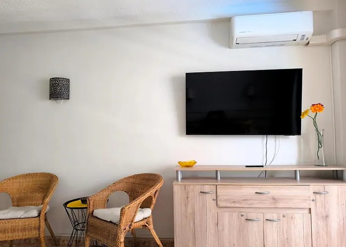 Atlantico - Pool, Ac, Parking, Close To The And Center דירה *