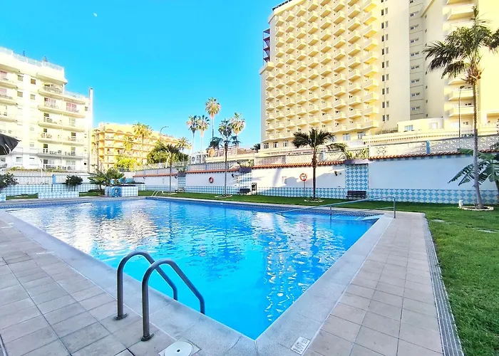 Atlantico - Pool, Ac, Parking, Close To The And Center